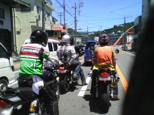 2010 0719 03 300x225 伊豆にツーリング行ってきました　ゼファー1100