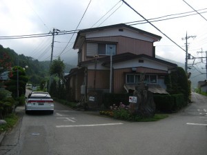 2010 0819 03 300x225 硯水不動尊の霊水＆温泉　キャンプ最終日　山梨県富士吉田市　#021