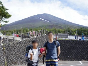 2013 07 15 15.57 300x225 富士登山2013　吉田ルート　登り