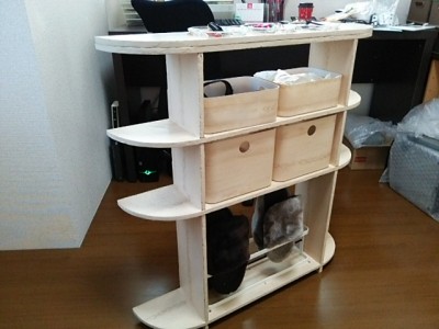 DSC 0045 1 400x300 玄関に小物を置く棚をDIY