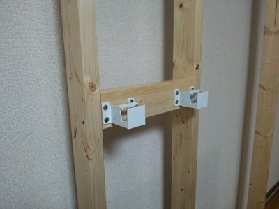 DSC 0101 400x300 大型液晶テレビを壁掛けにDIY　アイテムはWAKAI ディアウォール　その1