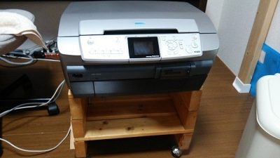 0720 02 400x225 プリンター台をDIYしました。材料は定番の2×4（ツーバイフォー）です。