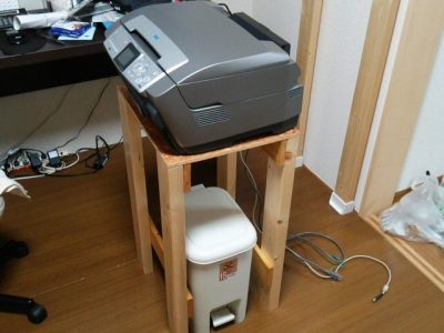 0720 06 400x300 プリンター台をDIYしました。材料は定番の2×4（ツーバイフォー）です。