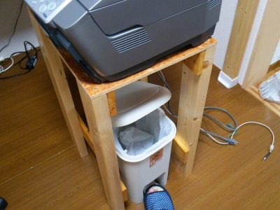 0720 07 400x300 プリンター台をDIYしました。材料は定番の2×4（ツーバイフォー）です。