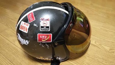 DSC 0038 400x225 ヘルメット（ジェットヘルメット）の格安シールド　カラーはカラフル