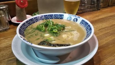 DSC 0098 400x225 御天（ごてん）千駄ヶ谷店（GOTEN）とんこつラーメンと替玉「バリカタ」