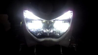 002 400x225 YAMAHA NMAX125 ポジション球をLED(チップ24連)に交換