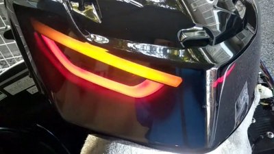 03 2 400x225 YAMAHA NMAX125 LEDテールランプ（タイエアA型）取り付け