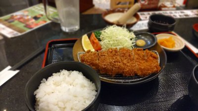 DSC 0088 400x225 おいも豚とんかつ御膳は、日帰り温泉「湯快爽快」くりひら店　#024 01