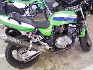 2008 0304 02s ナップスでZRX1100のT氏と密談